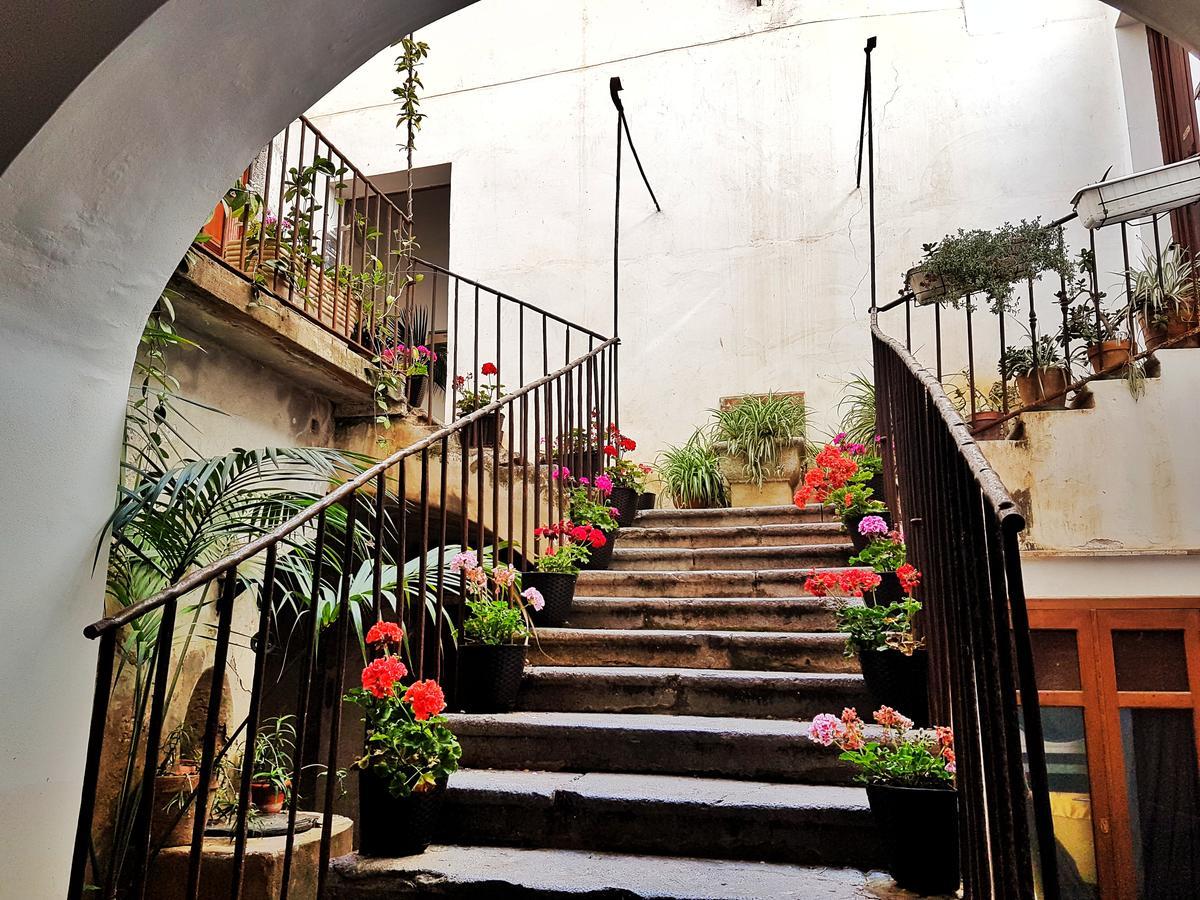Bed And Breakfast L&P Cefalù Eksteriør bilde